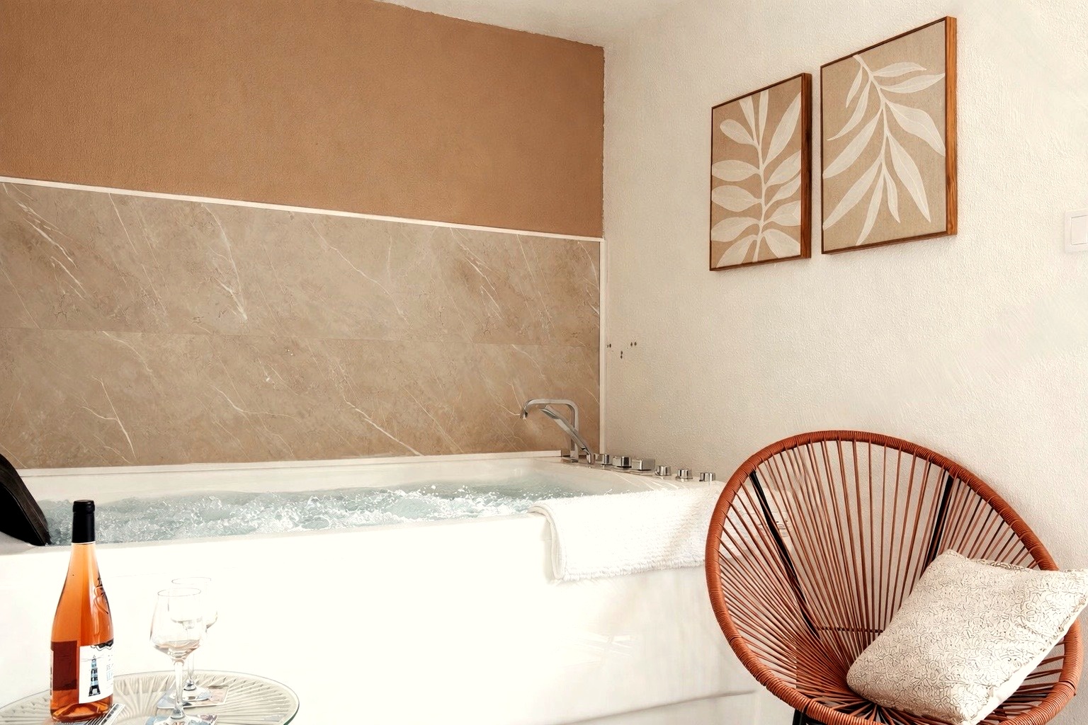 Spa privatif de la maison L'Atlantide